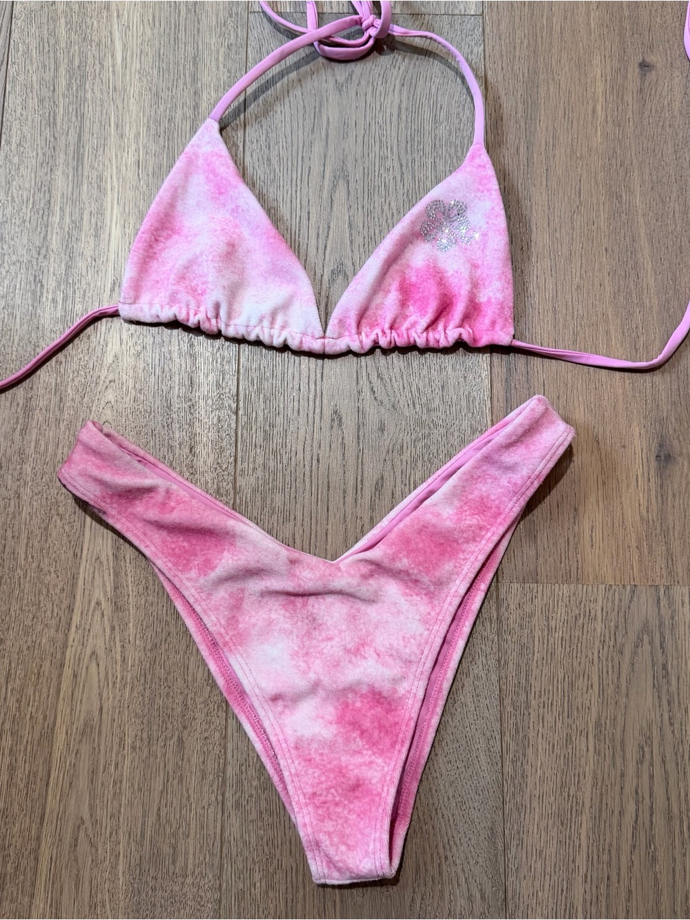 Frankie’s Bikinis x Sophia Richie Collab